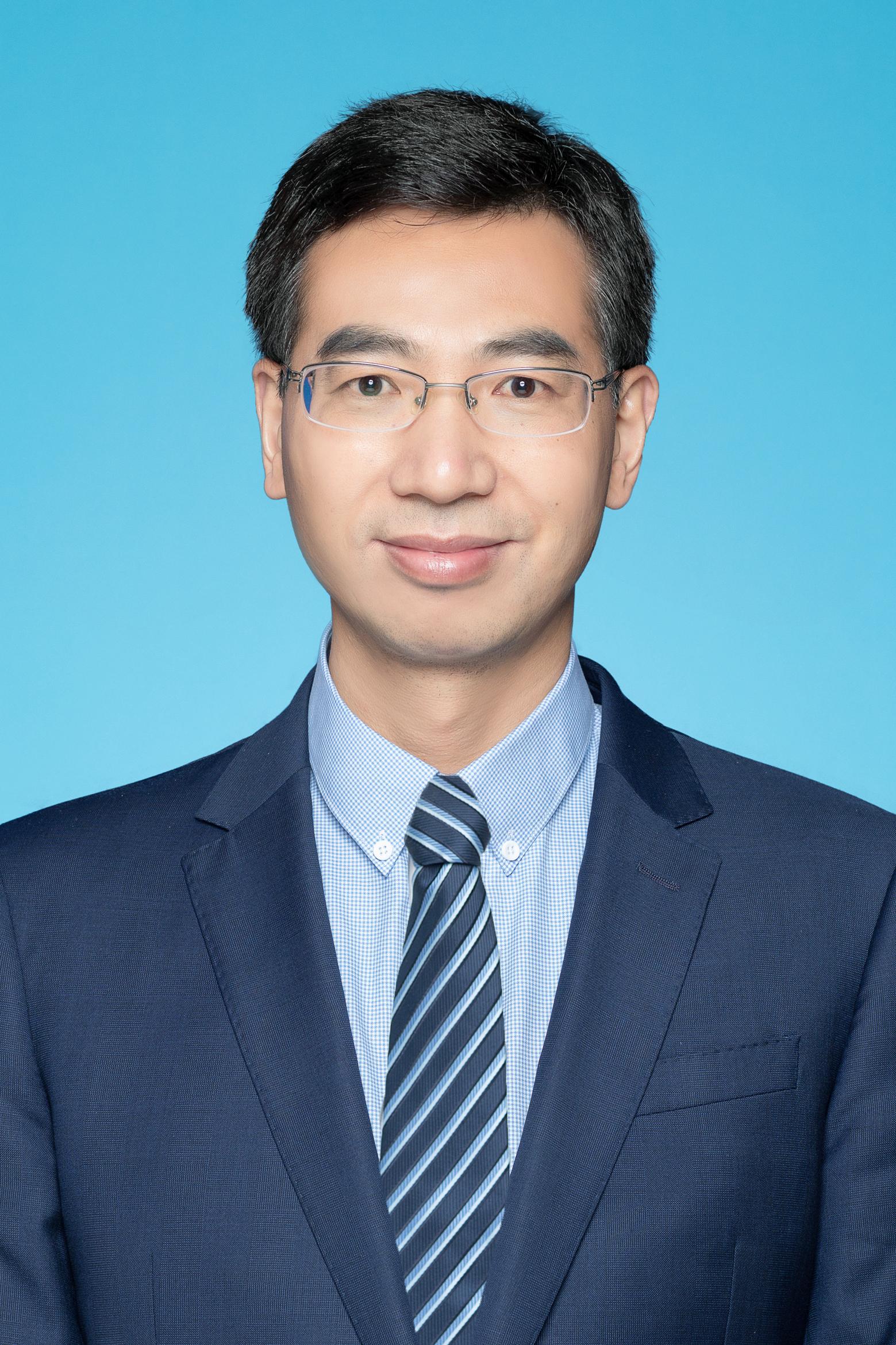 杨宝鹤.jpg
