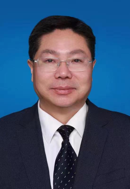 王向东.jpg